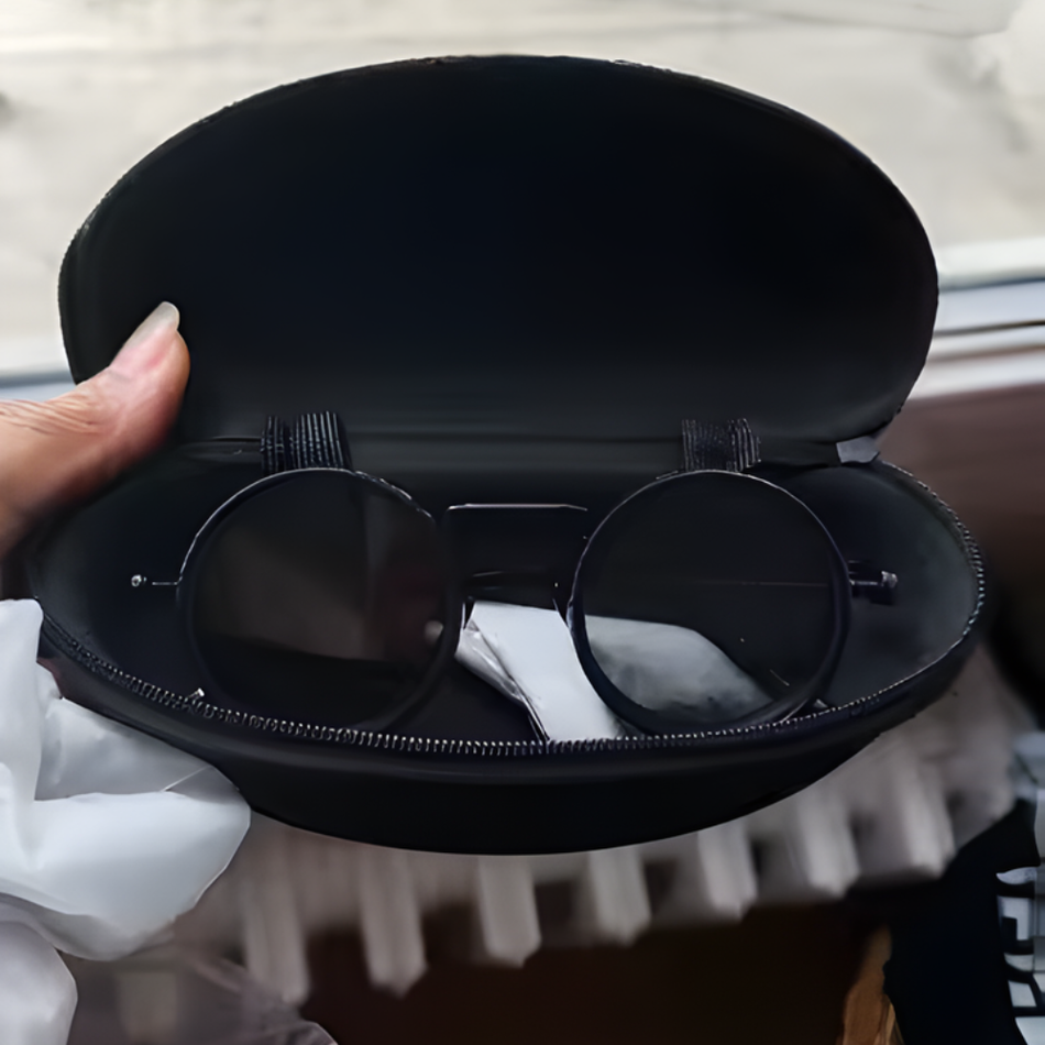 FlexVision™ | Adjustable Black Sunglasses
