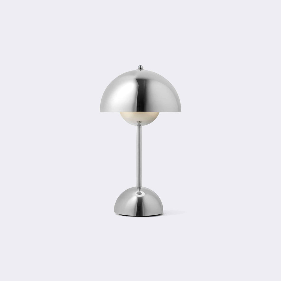 Flowerpot VP9 Portable Table Lamp